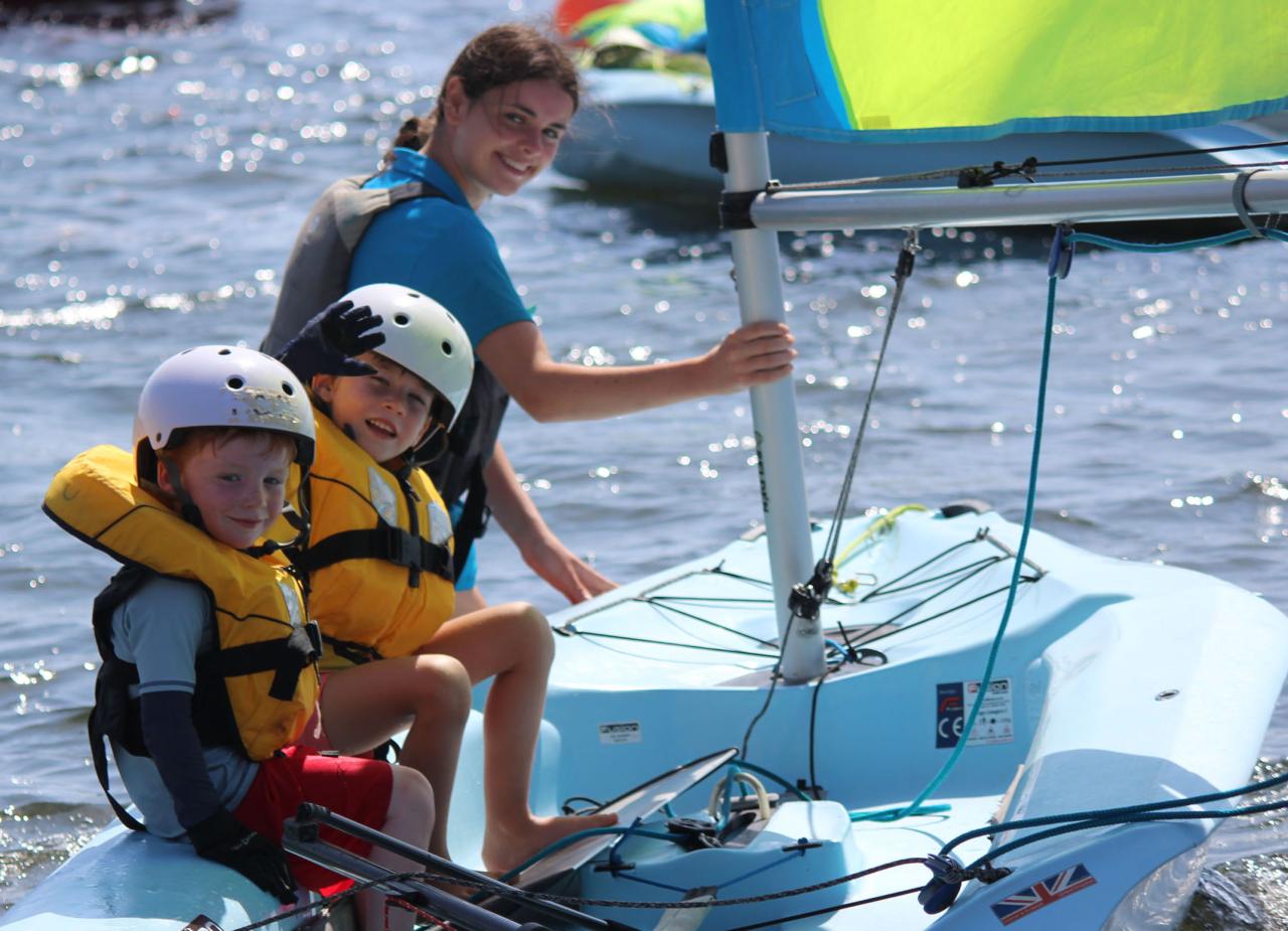 Children Sailing a fusion at Minorca Sailing