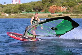 Smooth water for gybes and 360s