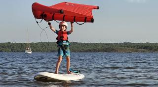 children winging in Menorca